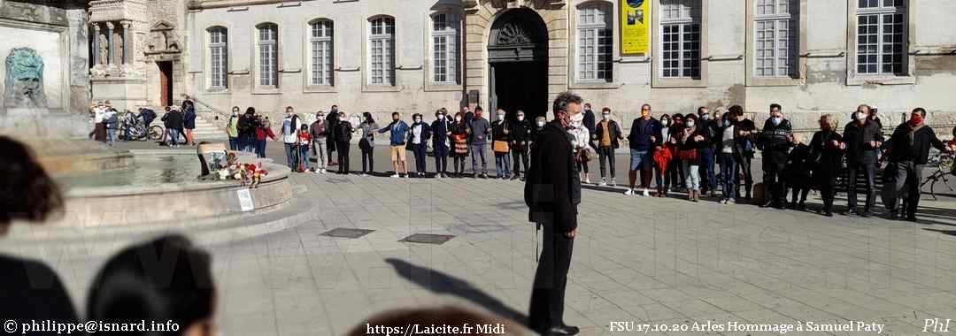 Arles 17.10.20 FSU Hommage à Samuel Paty Laicite.fr © PhI
