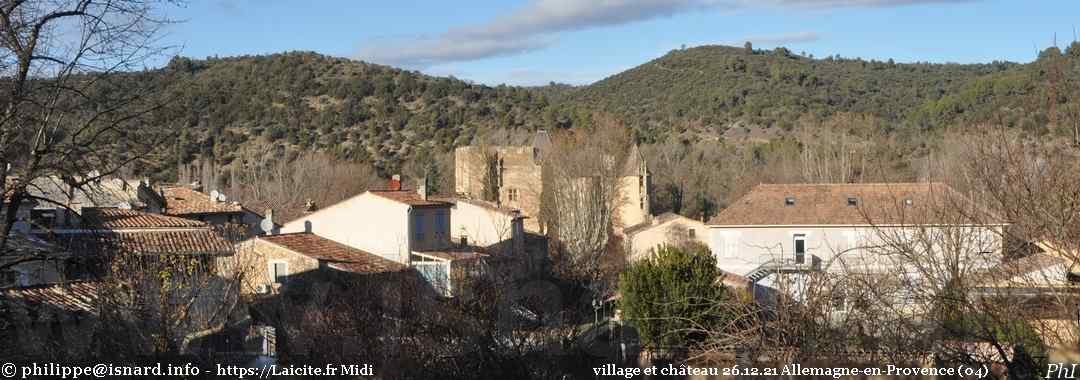 Château d'Allemagne-en-Provence (04) vu du village 26.12.21 © PhI